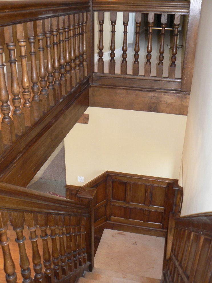 Oak Staircases | Distinctive Country Furniture Limited - Makers of