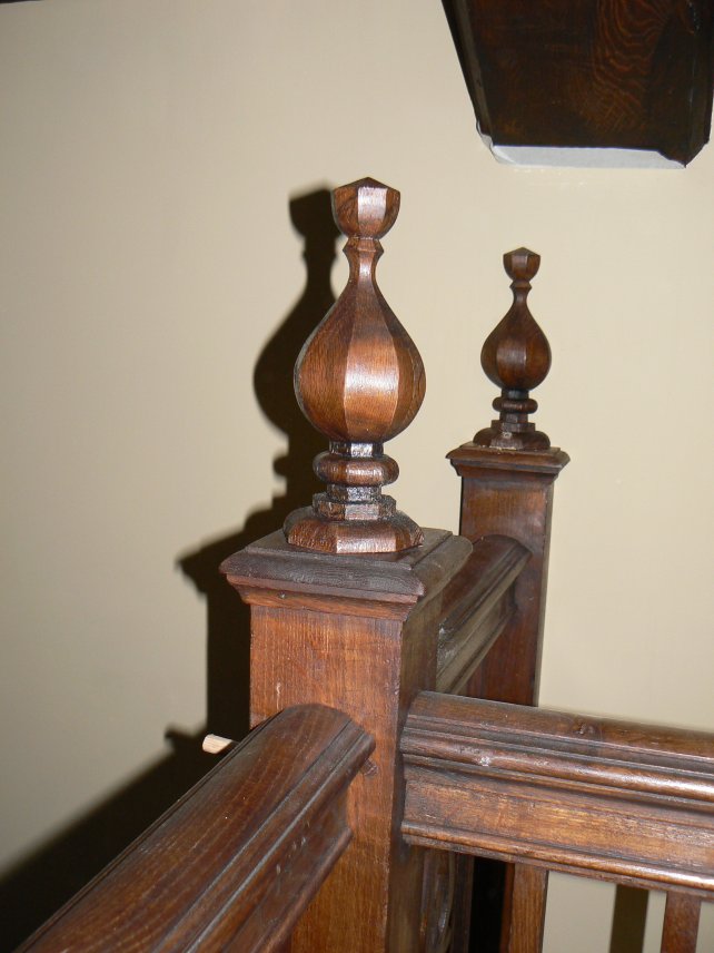 period oak facetted finial, hand carved
