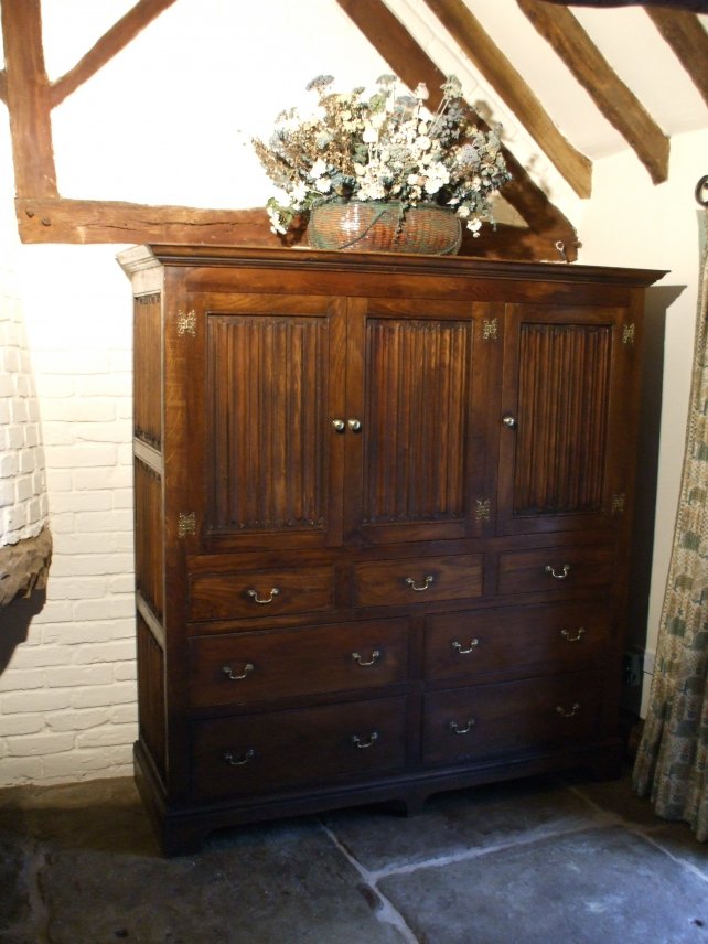 cupboard on chest