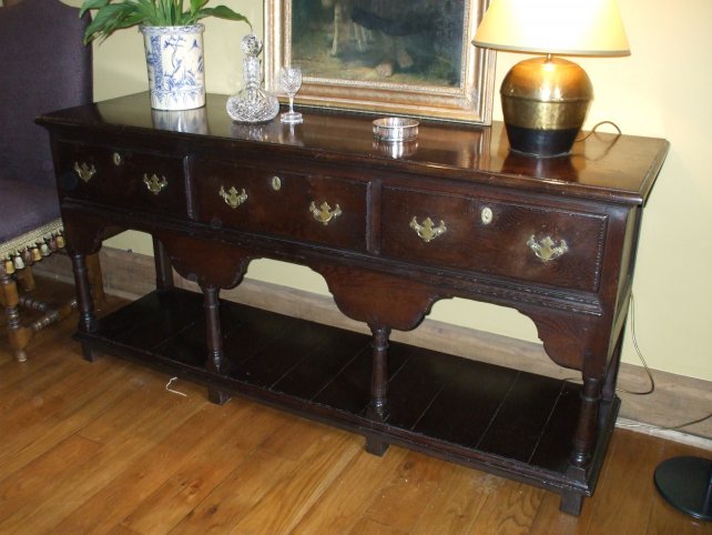 18th century low dresser with pot boarded base 