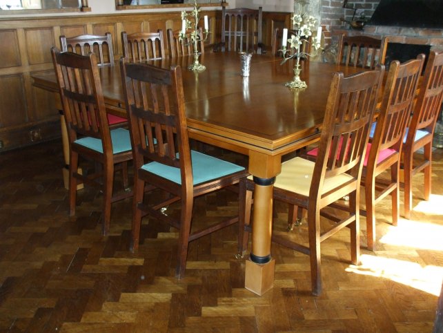 bird eye maple draw leaf table