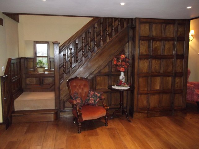 solid oak full height panelling, understair panelling, hand turned balusters