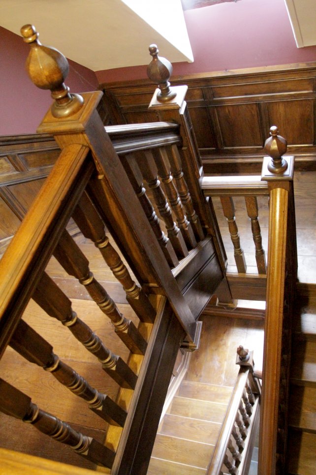 waist height dado staircase panelling, with hand turned spindles
